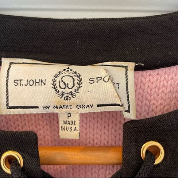 St. John Sport by Marie Gray Sweater - Picture 3 of 5